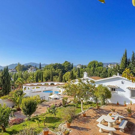 Private Heated Pool, Jacuzzi & 1225M2 Garden In Villa Cipreses ฟรีฮิเลียนา ภายนอก รูปภาพ