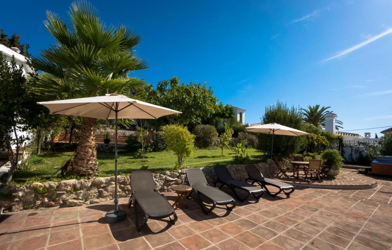 Private Heated Pool, Jacuzzi & 1225M2 Garden In Villa Cipreses ฟรีฮิเลียนา ภายนอก รูปภาพ